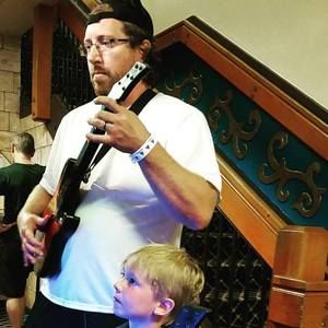 Meet your Posher, Cameron